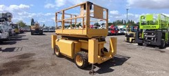 GENIE GS-3268 RT - 11,75 m, 4x4, diesel