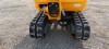 JCB 8018 - 3 db kanállal