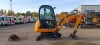 JCB 8018 - 3 db kanállal